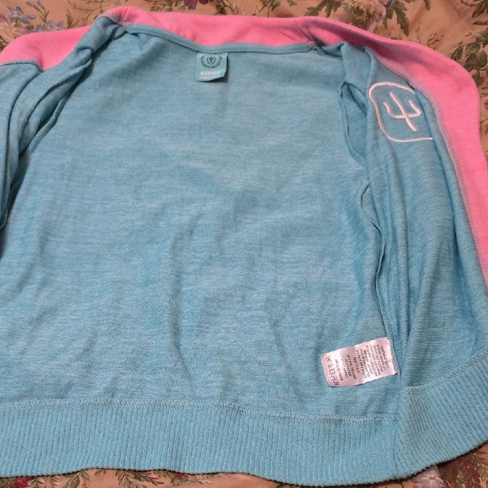 Hot Topic size medium